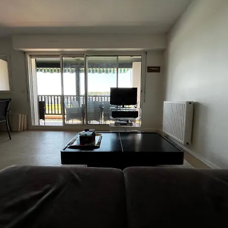 Lumineux Avec Terrasse, Vue Sur La Nivelle Et Proche Du Centre De Socoa. - Fr-1-239-754 Ciboure