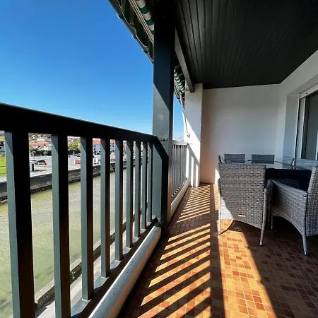 Lumineux Avec Terrasse, Vue Sur La Nivelle Et Proche Du Centre De Socoa. - Fr-1-239-754 Apartmán Ciboure